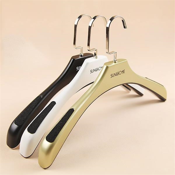 Deja Vu Non-Slip Suit Clothes Hangers DVSCPN562981304